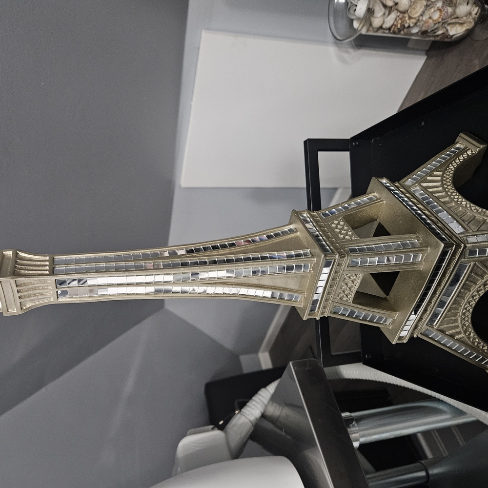 Elegant Gold and Silver Eiffel Tower Decor